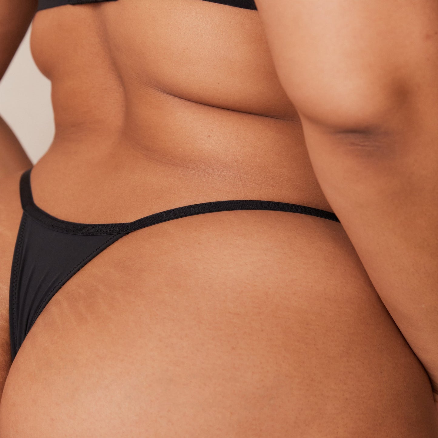 Light Thong - Black