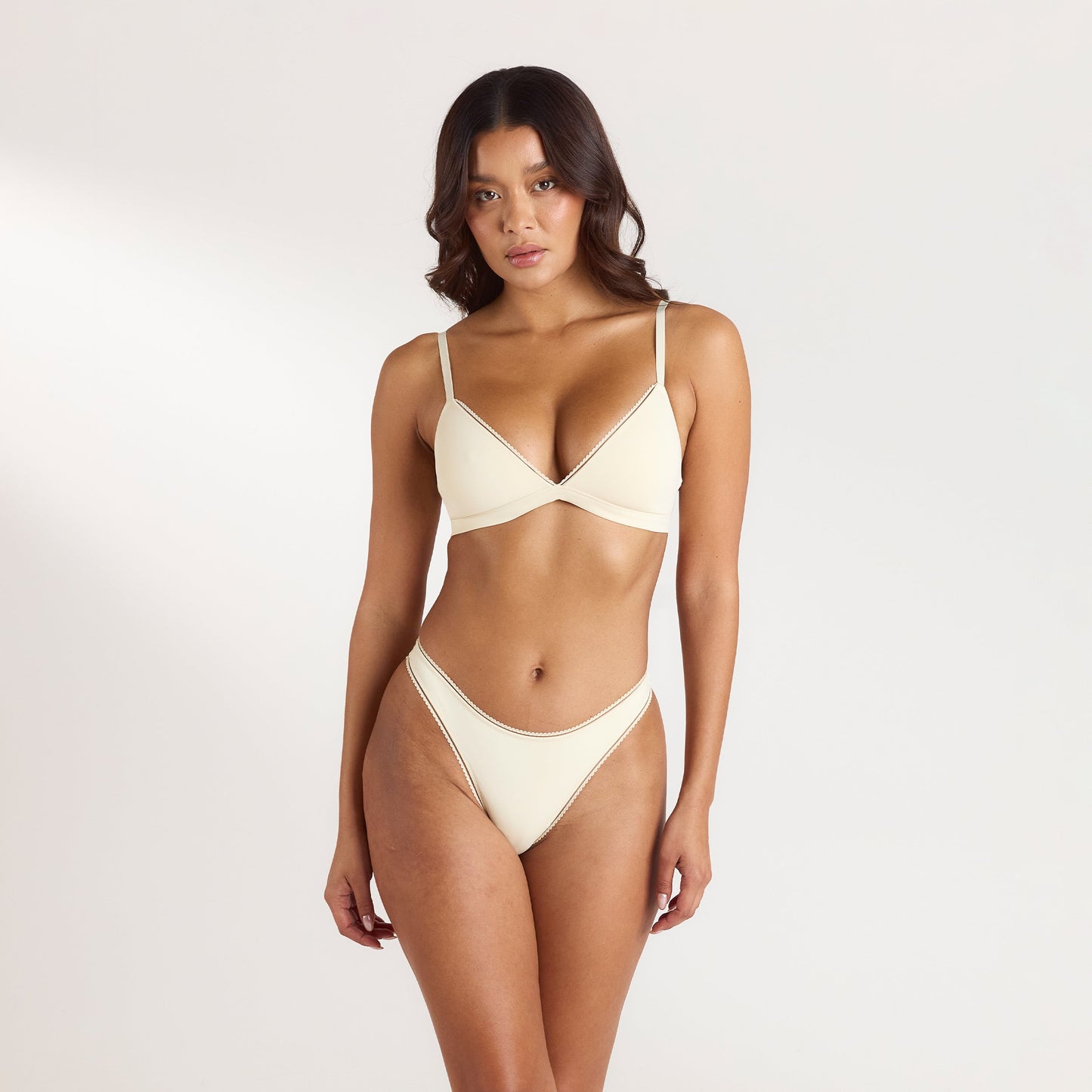 Comfort Triangle Bralette - Latte