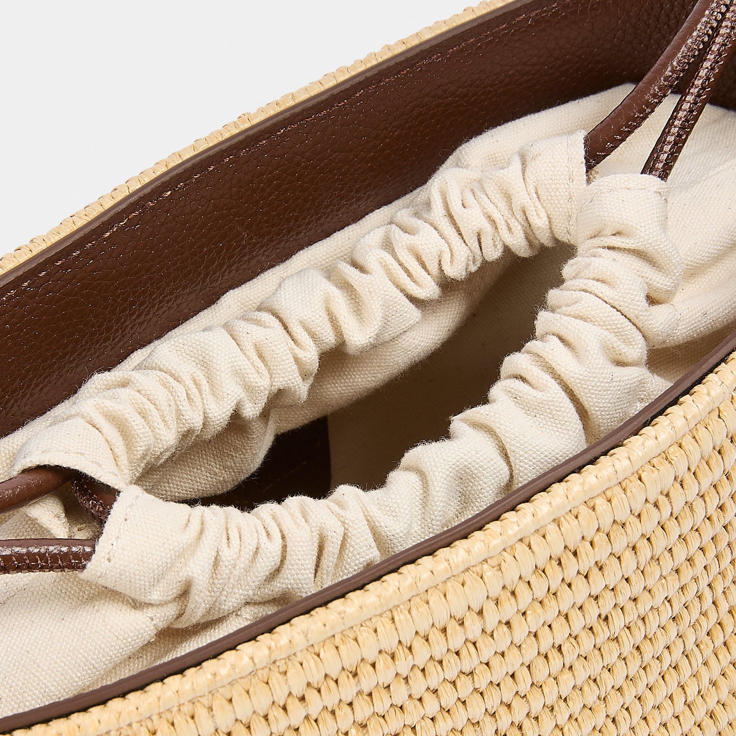 Cleo Bucket Bag - Beige