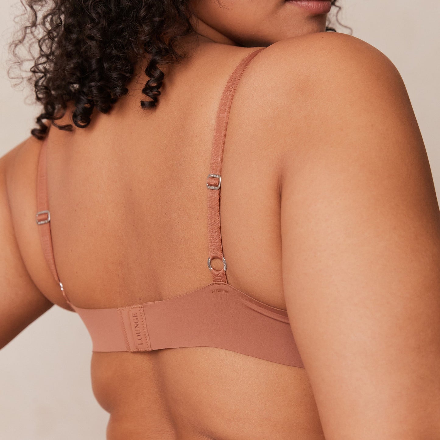 Light Non-wire Plunge T-shirt Bra  - Mocha