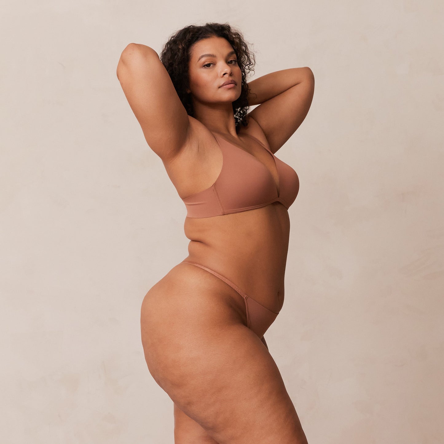 Light Non-wire Plunge T-shirt Bra  - Mocha