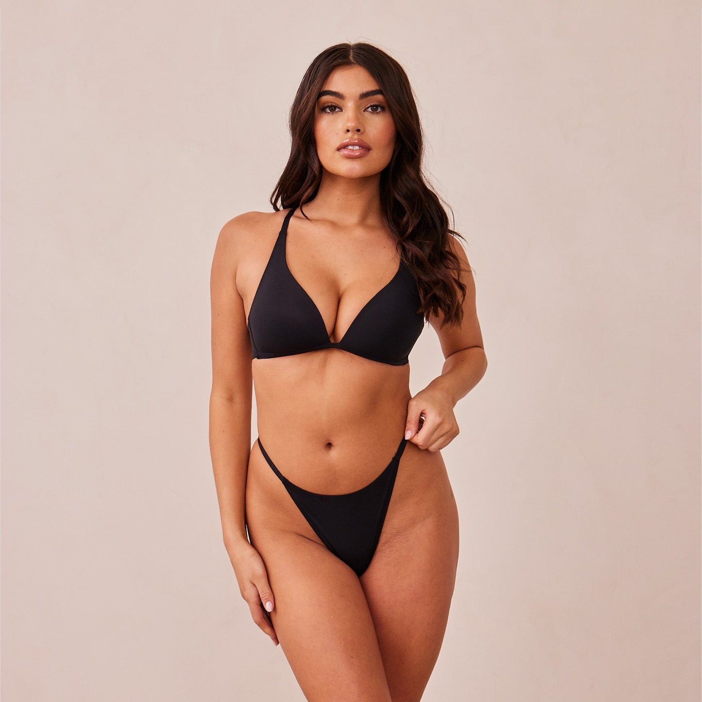 Light Non-wire Plunge T-shirt Bra  - Black