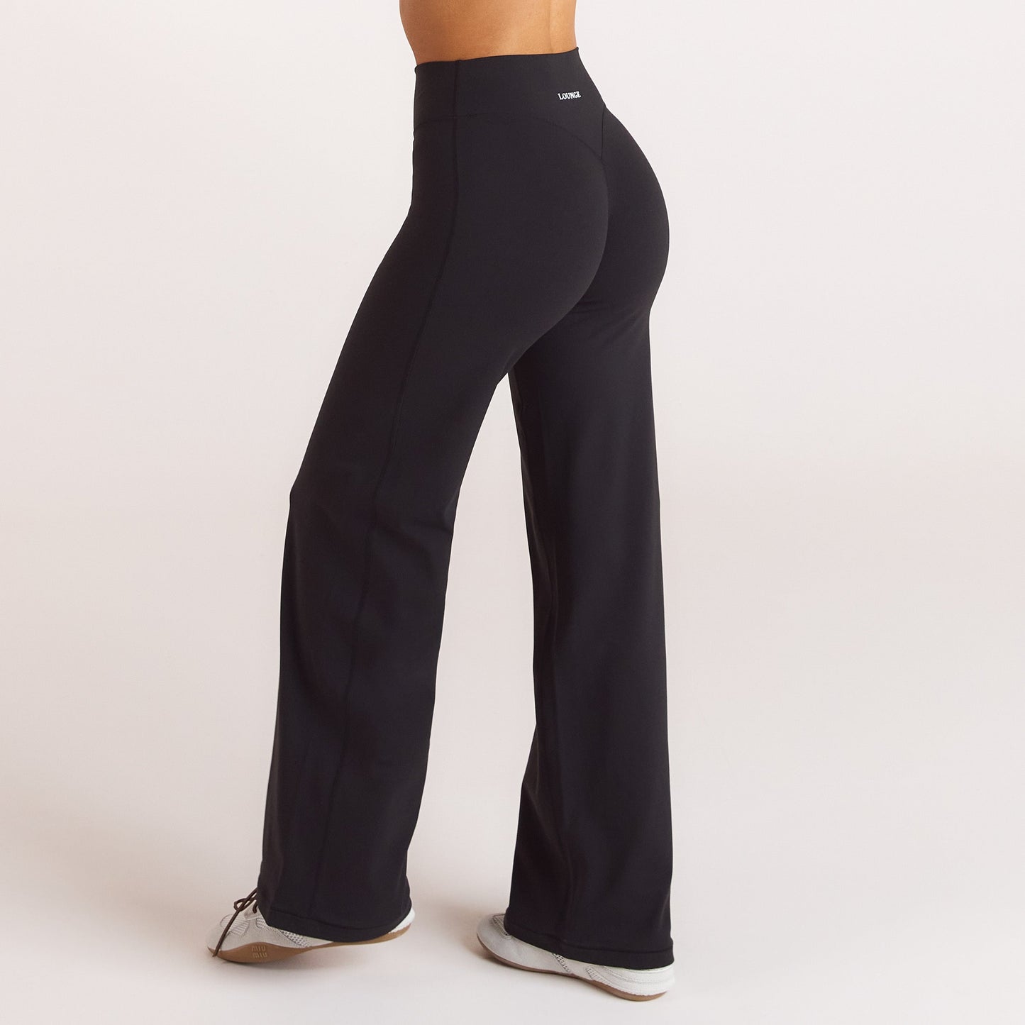 ContourSoft Straight-Leg Leggings - Black